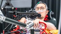 日本瘫痪玩家众筹参加EVO格斗大赛：靠下巴操控