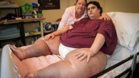 英国635斤33岁男子去世 每天摄入1万卡路里