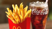 麦当劳回应使用过期食材 深表歉意将加强操作规范