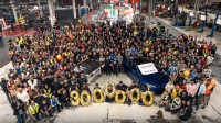 特斯拉第300万台量产车下线：车型为深蓝色Model S