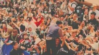 菏泽已整治南站前“群魔乱舞”现象：发公告暂停直播 