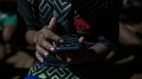纽约时报辟谣：亚马逊部落并未沉迷网络