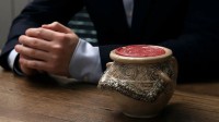 《老头环》壶战士马克杯周边：195元 11月发售
