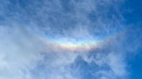 广东出现罕见倒挂彩虹 需“天时地利人和”才能看到