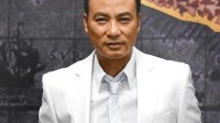 任达华线下活动安保阵仗大 曾被人拿刀捅伤 
