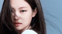 室内吸烟负评连连？韩网曝YG请记者写Jennie负面新闻