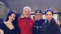 邱淑贞沈月母女共赏奥运会 郭晶晶微笑出镜