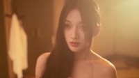 完蛋我被女鬼包围！真人恐怖影游《背后》特别好评