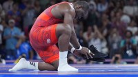 壮举！古巴摔跤传奇完成奥运史上首个单项五连冠