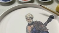 玩家彩绘《黑神话》瓷盘 文化与艺术的碰撞