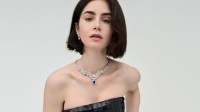 莉莉柯林斯登澳洲《时尚芭莎》 彻底变身性感贵妇
