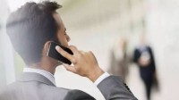 英国有1/4年轻人从不接电话 通过社交媒体沟通