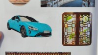 小米SU7登上小学一年级的美术课本：造型设计很抢眼