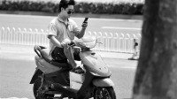 骑车玩手机、酒后骑车日本要判刑：我国