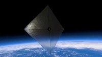 NASA太阳帆成功展翅 向无燃料太空探索迈出重要一步