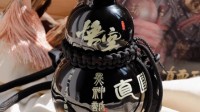 《黑神话》带火周边！非官方金箍棒、葫芦周边丛生