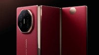 经销商曝华为Mate XT三折叠屏市场价：现货10万！