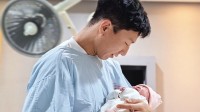 “莽村李宏伟”官宣当爸爸！宝贝女儿顺利降生