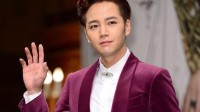张根硕首谈抗癌感慨落泪：没有任何人可以去倾诉