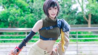 小姐姐COS《FF7RE》尤菲：光滑小腹太诱人