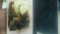 工地小伙买万元三星手机充电时冒烟：刚刚使用两个月