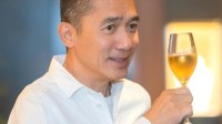 梁朝伟将监制拍电影 入行42年进入演员生涯最后阶段