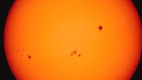 未来三天可能发生大地磁暴 太阳发生五次爆发活动