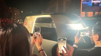 特斯拉无人货运车未来感造型灵感公开：源自艺术火车