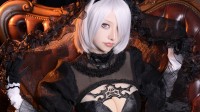 今日份美少女COS：超绝樱花妹展现傲人身材