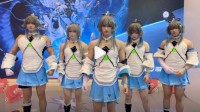 洛天依演唱会现场惊现“肌肉洛天依” 网友惊叹
