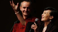 歌手龚琳娜疑似官宣离婚！与老锣20年跨国婚姻破裂