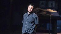 52岁罗永浩还在被妈妈吐槽：你毕竟没考上大学
