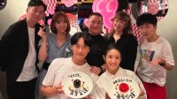 《恶作剧之吻》剧组聚餐 郑元畅林依晨同框合影