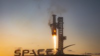 马斯克新目标：SpaceX明年挑战回收整个星舰