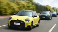 宝马Mini电动车国内狂降4万多：已购车主现金保价