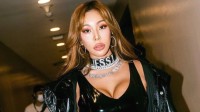 韩女星同行人员殴打粉丝 谎称不认识：打人的是中国人