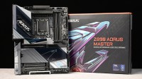 技嘉Z890超级雕主板：Ultra 5 245K全核超频5.5GHz