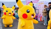 《王者荣耀》游园会云逛展：皮卡丘、伊布也来了！