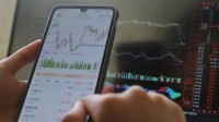 95后硕士炒股一月狂赚112万 丈母娘资助100万