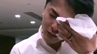 辛巴自曝每次捐款都哭 捐1亿哭1晚上