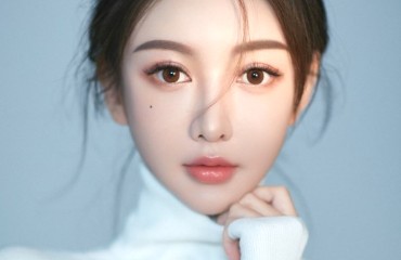 黄晓明女友叶珂:决定退出网络