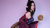 好身材甜妹cos《黑神话》小狐狸萍萍:娇羞模样惹人怜!