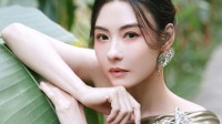 张柏芝最新写真 戴博物馆收藏级艺术珠宝引关注