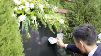 全国高校首个生死体验中心 入学后第一次体验死亡