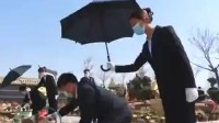 你怎么看：女生高考601选殡葬专业 是为了好就业吗？