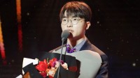 德艺双馨！Faker向韩国空难遇难者表示哀悼