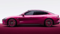 小米SU7再登微博热搜！你喜欢新限定色
