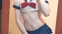 男娘穿黑丝女装被母亲发现！母亲:为什么不早点女装?