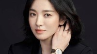 女神也有烦恼!43岁宋慧乔称年龄焦虑 不是靠脸年纪了