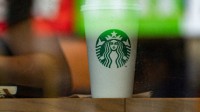 想蹭座？没门！星巴克北美门店不再免费开放
